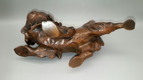 SUPERB JAPANESE MEIJI EARLY 20THC BRONZE OF A JAPANESE CHIN DOG PLAYING WITH A BALL - ADDITIONAL PHOTO 5