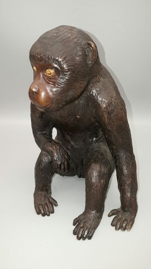 SUPERB JAPANESE MEIJI HEAVY BRONZE OF A SEATED MONKEY - ADDITIONAL PHOTO 4