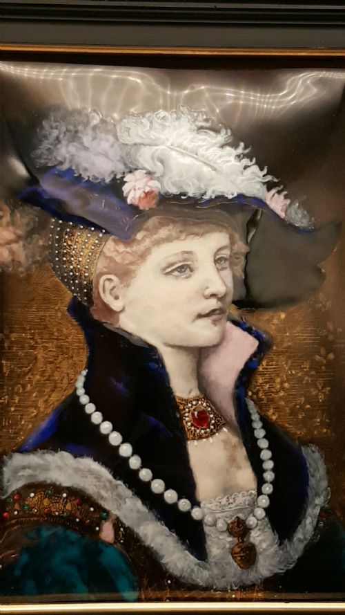 EXQUISITE 19THC LIMOGES PAINTED PORCELAIN PLAQUE OF BEAUTIFUL YOUNG WOMAN - ADDITIONAL PHOTO 2