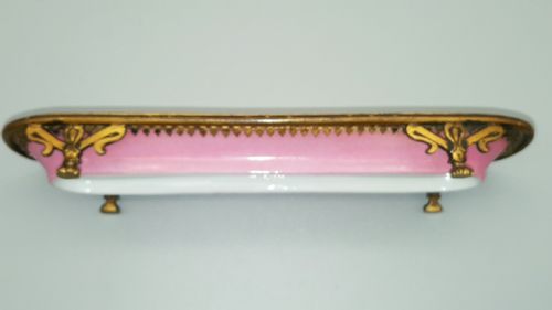 ATTRACTIVE FRENCH 19THC HANDPAINTED PORCELAIN ORMOLU PEN TRAY - ADDITIONAL PHOTO 5