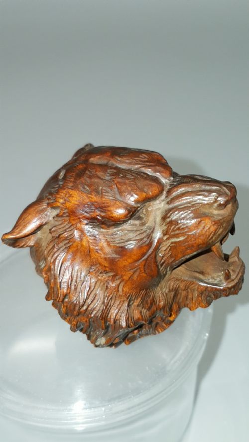 EXCELLENT JAPANESE MEIJI OKIMONO TREEN CARVING OF A LIONS HEAD - ADDITIONAL PHOTO 1