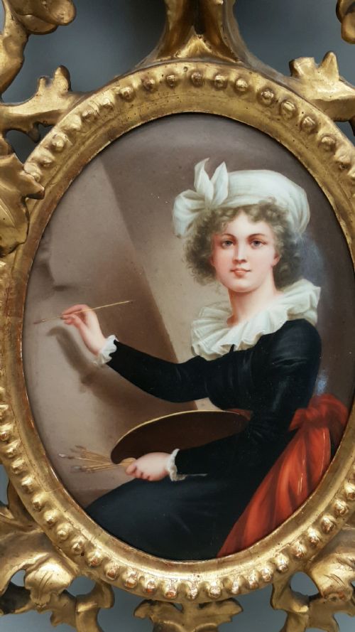SUPERB 19TH CENTURY PORCELAIN PLAQUE DEPICTING A SELFPORTRAIT OF LISABETH LOUISE VIGE LE BRUN IN A GILT WOOD FRAME - ADDITIONAL PHOTO 2