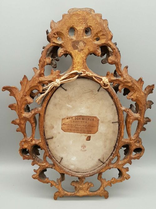 SUPERB 19TH CENTURY PORCELAIN PLAQUE DEPICTING A SELFPORTRAIT OF LISABETH LOUISE VIGE LE BRUN IN A GILT WOOD FRAME - ADDITIONAL PHOTO 3