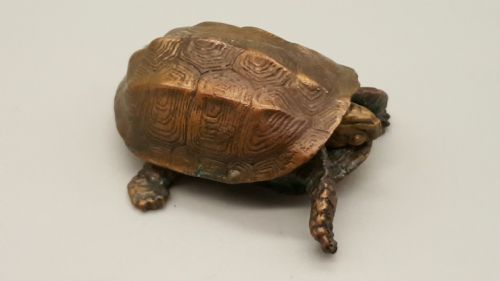 EXCELLENT MEIJI JAPANESE MINIATURE BRONZE OF A TORTOISE WITH RETRACTABLE HEADTAIL - ADDITIONAL PHOTO 1