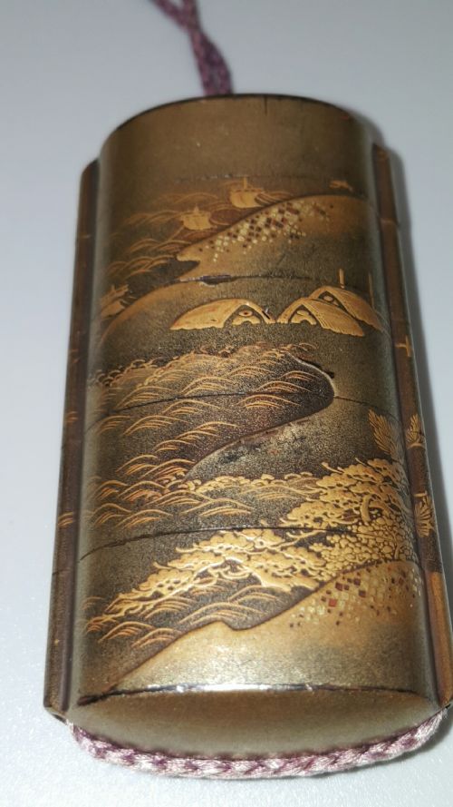 attractive japanese meiji gold 4case lacquer inro with glass ojime - CATEGORY: ANTIQUE MISCELLANEOUS - DATED 19TH CENTURY