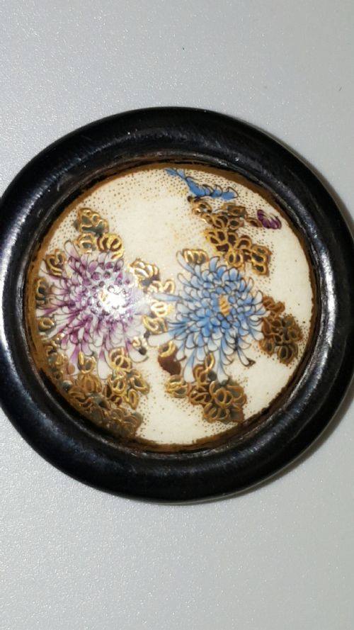 RARE JAPANESE MEIJI PORCELAIN SATSUMA NETSUKE - ADDITIONAL PHOTO 2