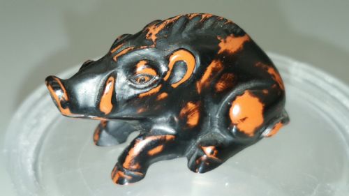 rare japanese meiji boxwood negoro lacquer netsuke of a wild boar - CATEGORY: ANTIQUE MISCELLANEOUS - DATED 19TH CENTURY