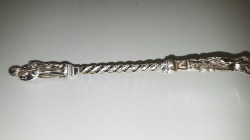 BEAUTIFUL SET OF FOUR VICTORIAN ENGLISH STERLING SILVER APOSTLE SERVING SPOONS - ADDITIONAL PHOTO 3