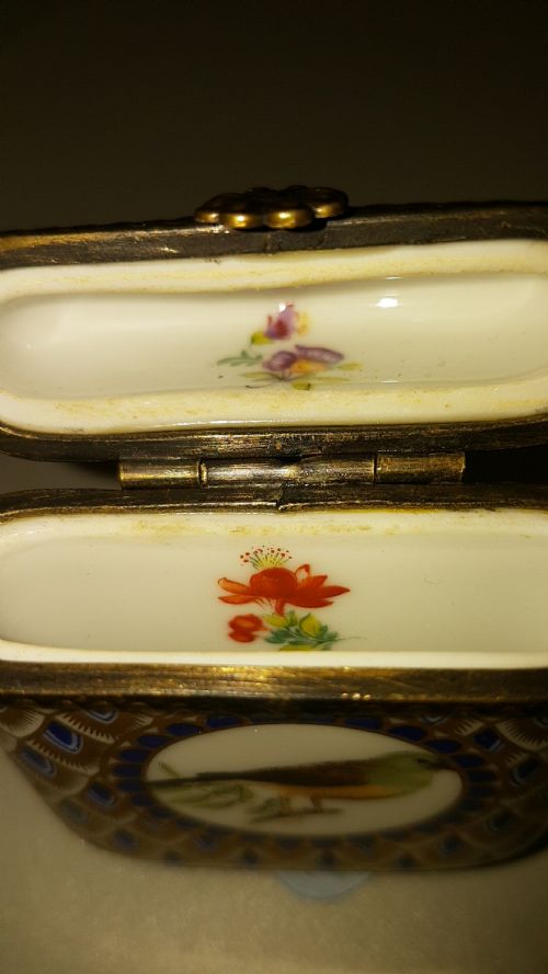 BEAUTIFUL ANTIQUE FRENCH PORCELAIN ENAMEL BRONZE VESTA OR CARD CASE - ADDITIONAL PHOTO 6