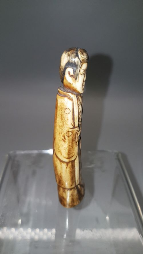 RARE JAPANESE MEIJI 19THC STAG ANTLER SCULPTURE OKIMONO OF A GEISHA - ADDITIONAL PHOTO 3