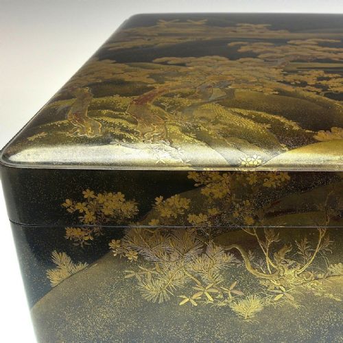 MAGNIFICENT LARGE JAPANESE EDO CA 1850 GOLD BLACK LACQUER DOCUMENT BOX BUNKO - ADDITIONAL PHOTO 4