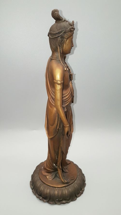 JAPANESE MEIJISHOWA BRONZE STATUE OF THE HOLY KANNON BODHISATTVA BY TAKAMURA KOUN 18521934 - ADDITIONAL PHOTO 1