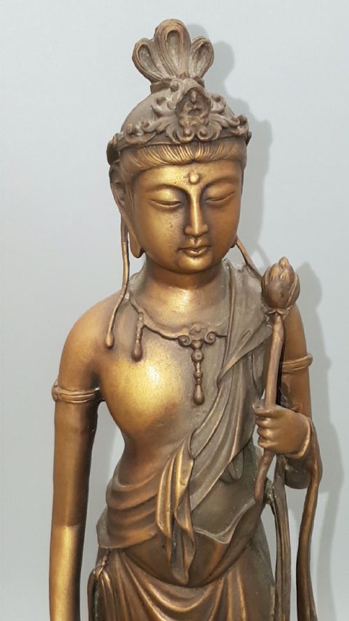 JAPANESE MEIJISHOWA BRONZE STATUE OF THE HOLY KANNON BODHISATTVA BY TAKAMURA KOUN 18521934 - ADDITIONAL PHOTO 6