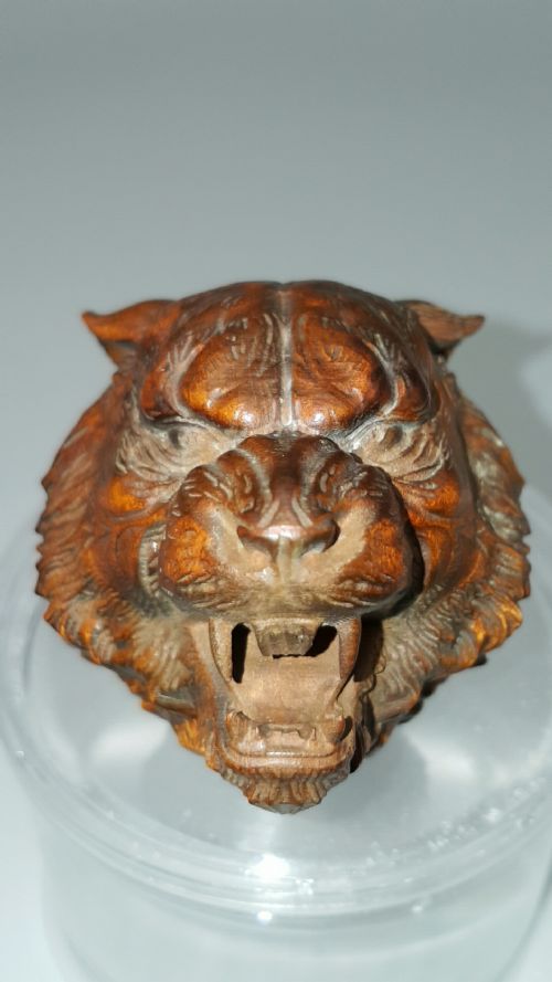 excellent antique japanese hardwood treen carving of a lions head - CATEGORY: ANTIQUE MISCELLANEOUS - DATED 1910