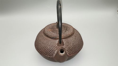 JAPANESE VINTAGE 1940S CAST IRON TEAPOT TETSUBIN - ADDITIONAL PHOTO 2