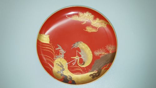 ATTRACTIVE SET OF THREE MEIJITAISHO EARLY 20THC LACQUERED SAKE CUPS SAKAZUKI - ADDITIONAL PHOTO 2