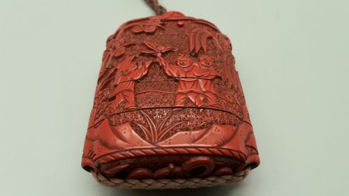 EXCELLENT JAPANESE MEIJI 19THC RED LACQUER CINNABAR INRO NETSUKE OJIME ENSEMBLE - ADDITIONAL PHOTO 1
