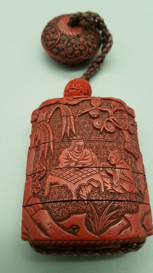 EXCELLENT JAPANESE MEIJI 19THC RED LACQUER CINNABAR INRO NETSUKE OJIME ENSEMBLE - ADDITIONAL PHOTO 2