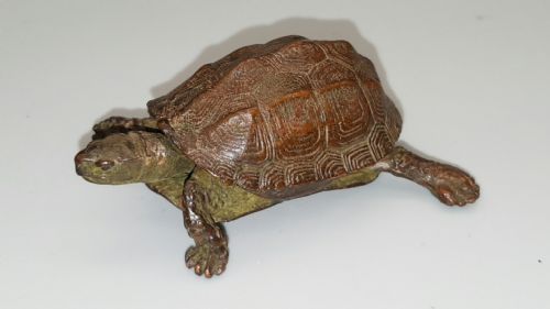 excellent meiji japanese miniature bronze of a turtle with retractable headtail - CATEGORY: ANTIQUE METAL - DATED 1910