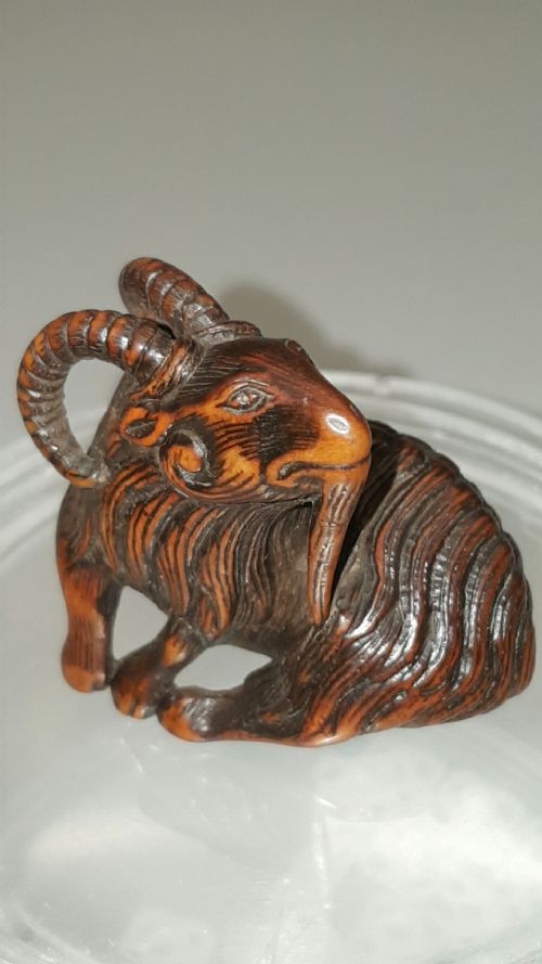 japanese edo early 19thc boxwood netsuke of a goat signed kokei - CATEGORY: ANTIQUE SCULPTURES - DATED 19TH CENTURY