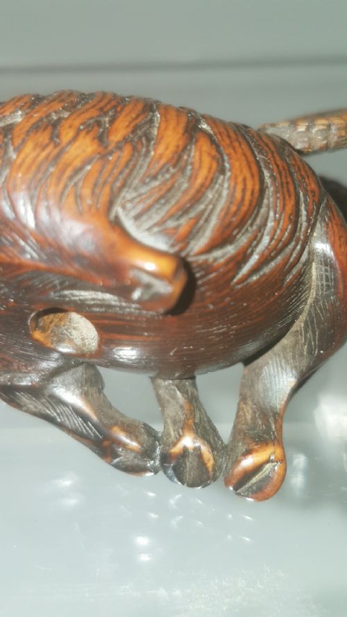 JAPANESE EDO EARLY 19THC BOXWOOD NETSUKE OF A GOAT SIGNED KOKEI - ADDITIONAL PHOTO 8