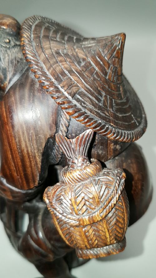 SUPERB CHINESE ANTIQUE LATE 19THC IRON WOOD CARVING OF A FISHERMAN - ADDITIONAL PHOTO 12