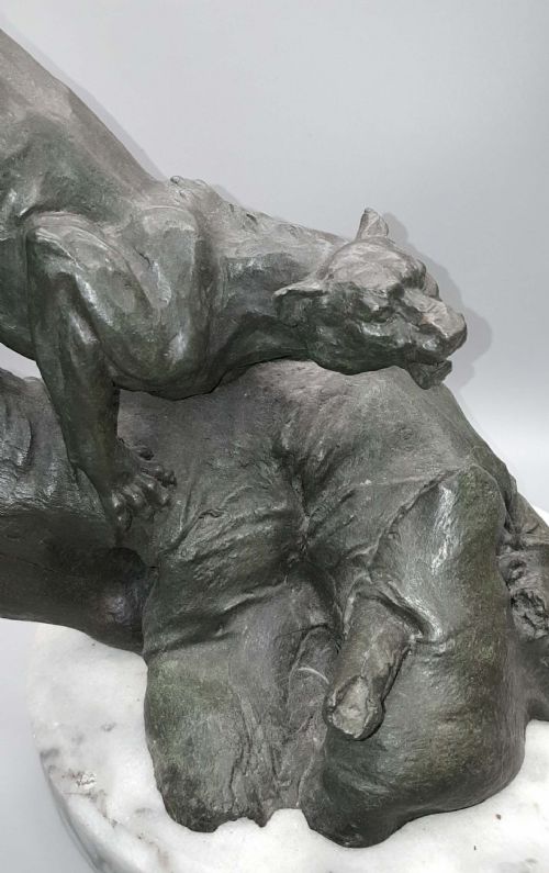 MAGNIFICENT VINTAGE LARGE FRENCH BRONZE OF A PANTHER CLIMBING A TREE - ADDITIONAL PHOTO 2