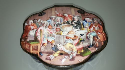 STUNNING ANTIQUE 18THC CA 1780 GEORGIAN ENAMEL BOX WITH HOGARTH DECORATION - ADDITIONAL PHOTO 1