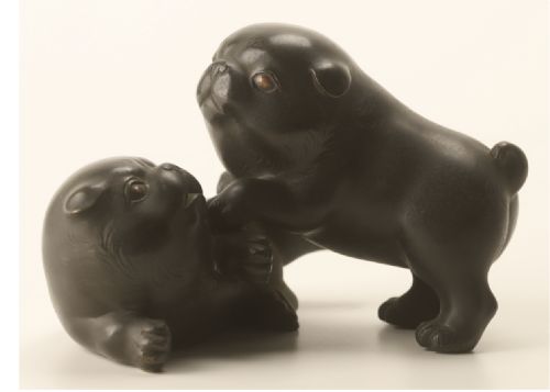 charming japanese meijitaisho bronze of two puppies playing signed - CATEGORY: ANTIQUE SCULPTURES - DATED 1910