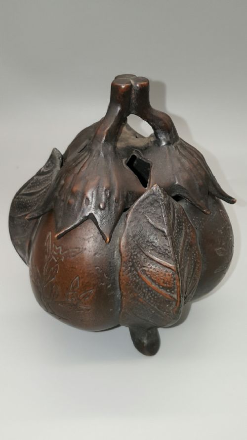 japanese meiji early 20thc bronze daimei noritoku incense burner aubergine eggplant - CATEGORY: ANTIQUE METAL - DATED 1910
