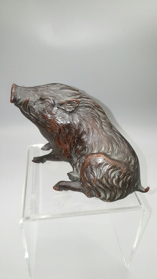 CHARMING SMALL JAPANESE MEIJI LATE 19THC BRONZE BOAR SIGNED SEIYASU - ADDITIONAL PHOTO 5