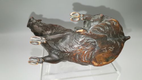 CHARMING SMALL JAPANESE MEIJI LATE 19THC BRONZE BOAR SIGNED SEIYASU - ADDITIONAL PHOTO 7