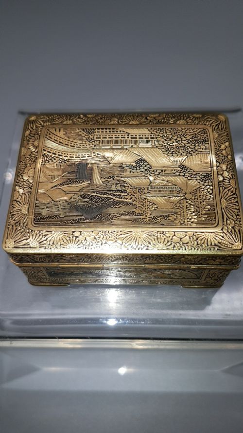 EXQUISITE JAPANESE MEIJI CA 1900 IRON DAMASCENE 24K GOLD BOX BY FUJII YOSHITOYO - ADDITIONAL PHOTO 1