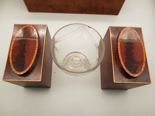 BEAUTIFIL ENGLISH GEORGIAN CA 17801800 MAHOGANY TEA CADDY - ADDITIONAL PHOTO 12