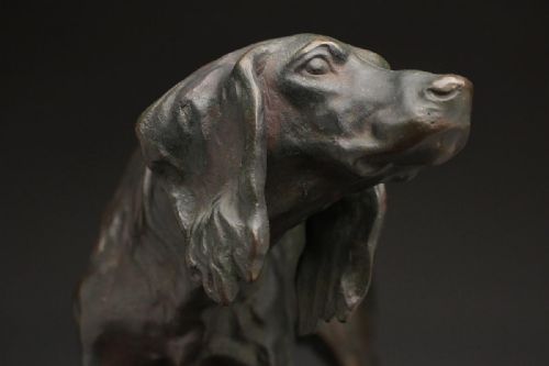 SUPERB ENGLISH ANTIQUE EARLY 20THC BRONZE SETTER DOG STATUE - ADDITIONAL PHOTO 1