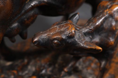 SPLENDID JAPANESE ANTIQUE 19THC BRONZE COW AND CALF - ADDITIONAL PHOTO 6