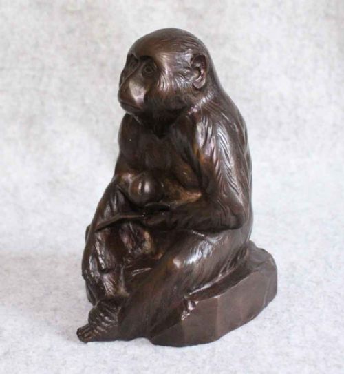 SUPERB JAPANESE ANTIQUE 1920S BRONZE MONKEY PEACH WATANABE KANSUI - ADDITIONAL PHOTO 3