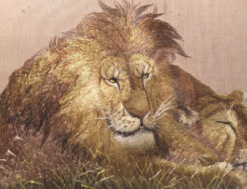 JAPANESE MEIJITAISHO EARLY 20THC SILK EMBROIDERED PANEL OF LIONS KAMISAKA SHOTO - ADDITIONAL PHOTO 2
