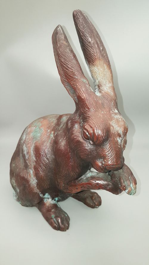 superb japanese meiji late 19thcearly 20thc pair of bronze hares shuzan hideyama - CATEGORY: ANTIQUE SCULPTURES - DATED 19TH CENTURY