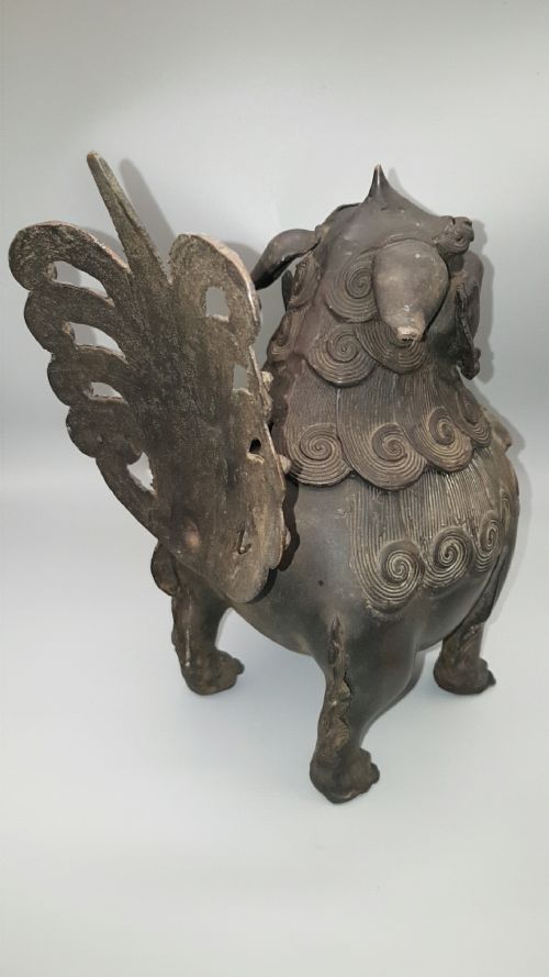CHINESE QING 19THC BRONZE TEMPLE LION INCENSE BURNER - ADDITIONAL PHOTO 1