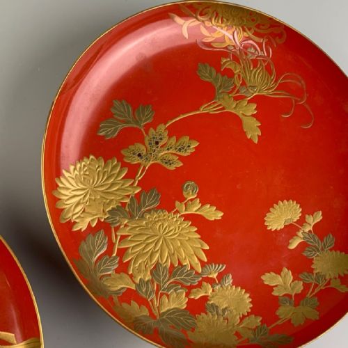 BEAUTIFUL JAPANESE MEIJITAISHO EARLY 20THC SET OF 5 LARGE VERMILLION LACQUER BOWLS - ADDITIONAL PHOTO 2