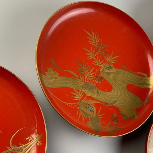 BEAUTIFUL JAPANESE MEIJITAISHO EARLY 20THC SET OF 5 LARGE VERMILLION LACQUER BOWLS - ADDITIONAL PHOTO 4