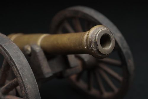 RARE FRENCH ANTIQUE 19THC IRON BRONZE GRIBEAUVAL FIELD GUN MODEL - ADDITIONAL PHOTO 3