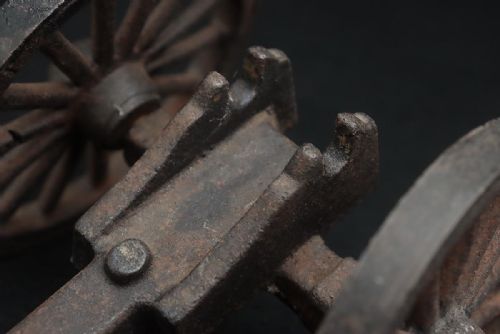 RARE FRENCH ANTIQUE 19THC IRON BRONZE GRIBEAUVAL FIELD GUN MODEL - ADDITIONAL PHOTO 7