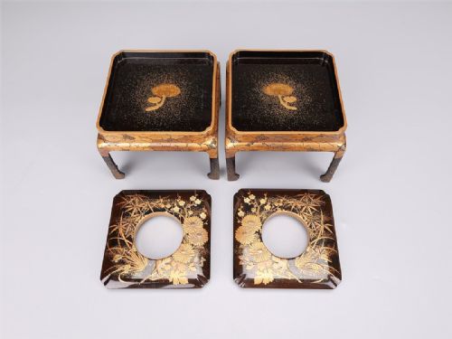 BEAUTIFUL JAPANESE EDO MID 19THC PAIR OF GOLD LACQUER SAKE CUP STANDS - ADDITIONAL PHOTO 7