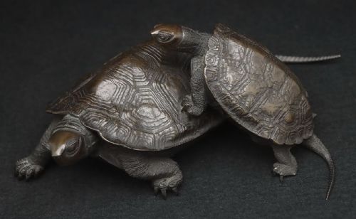 exquisite japanese meiji early 20thc bronze of two turtles bishin - CATEGORY: ANTIQUE SCULPTURES - DATED 1910
