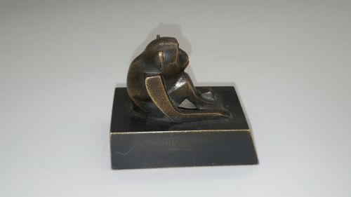 RARE JAPANESE ANTIQUE MEIJITAISHO BRONZE MONKEY PAPERWEIGHT IZUMI SEIJO - ADDITIONAL PHOTO 2