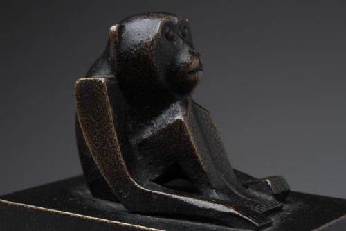 RARE JAPANESE ANTIQUE MEIJITAISHO BRONZE MONKEY PAPERWEIGHT IZUMI SEIJO - ADDITIONAL PHOTO 7