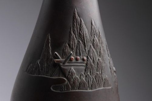 BEAUTIFUL JAPANESE MEIJI EARLY 20THC SMALL BRONZE VASE W SILVER INLAY FOREST SHRINE - ADDITIONAL PHOTO 7