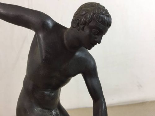 ITALIAN ANTIQUE LATE 19THEARLY 20THC BRONZE DISCUS THROWER - ADDITIONAL PHOTO 1